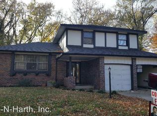 819 N Beaver Trail Rd, Derby, KS 67037