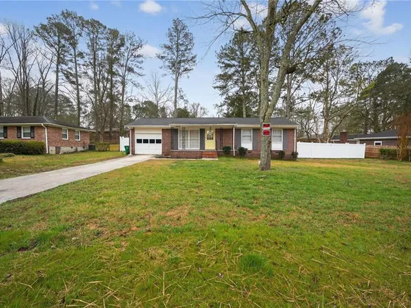 2479 Yolanda Trl, Ellenwood, GA 30294