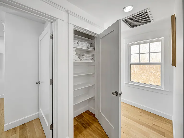 20 Anchorage St — Photo 29
