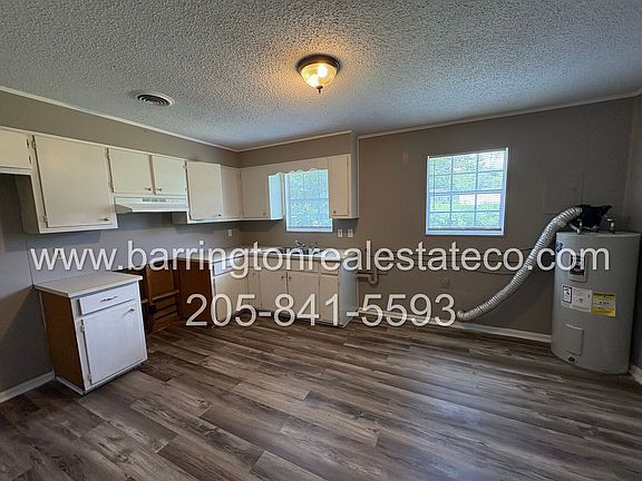 3rd image of 1714 25th Ave N #A