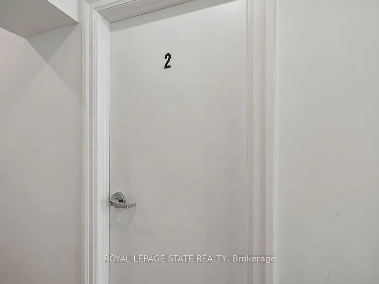 132 Prospect St S #2 — Photo 2