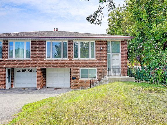 2nd image of 5 Foxhound Ct