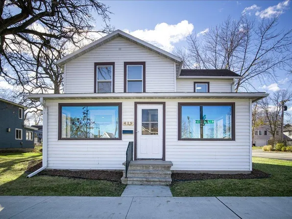 419 N Lakeshore Dr, Lake City, MN 55041