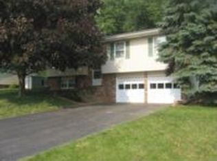 438 Otter Ave NE, East Canton, OH 44730