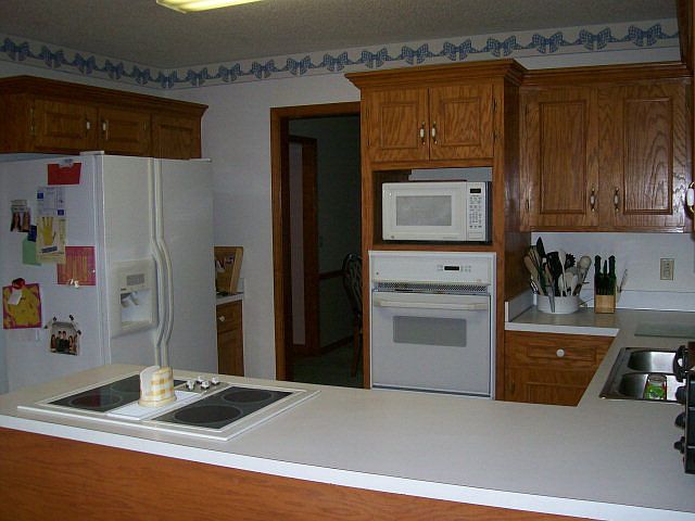 2nd image of 6491 Mill House Rd