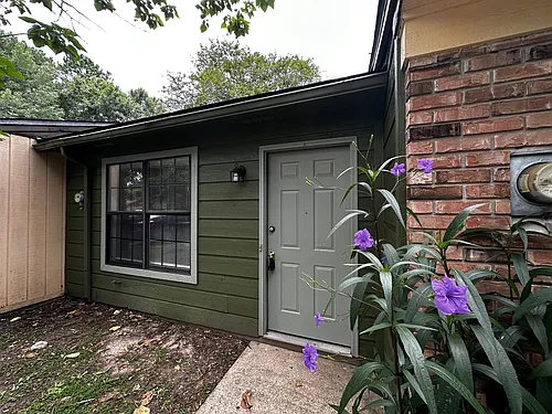 218 White Dr Photo 1 218 White Dr Photo 1