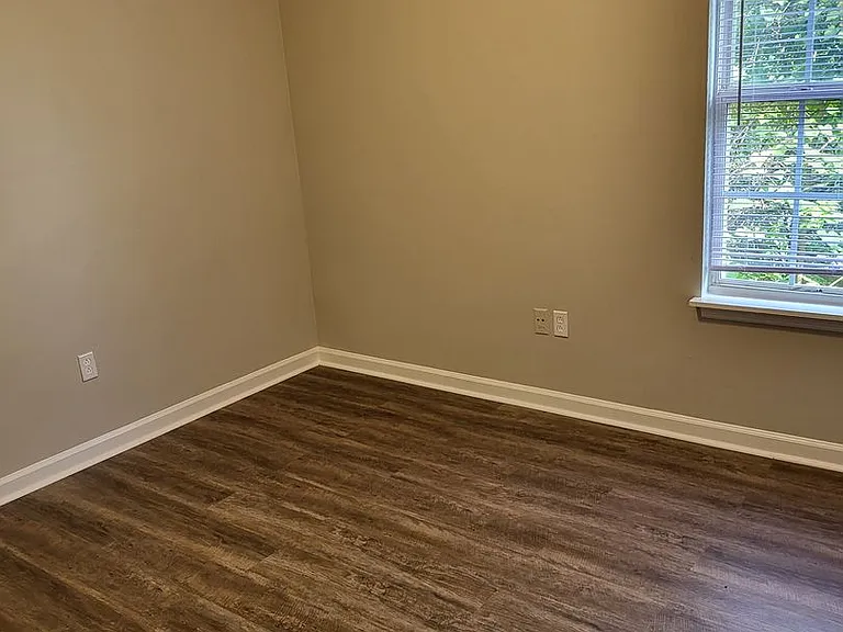 424 Jason Dr — Photo 6