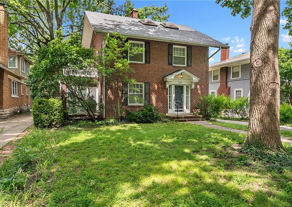 5728 Rockhill Rd, Kansas City, MO 64110 | Zillow