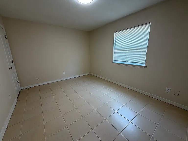 4800 Brigadoon Dr #101 — Photo 21