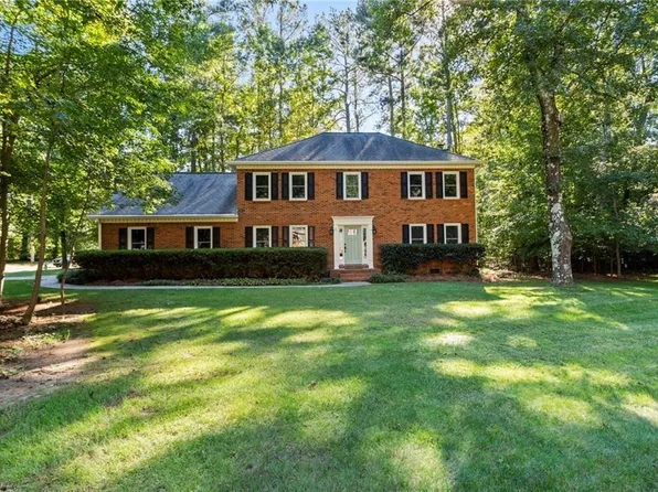 3041 Coach Ln, Marietta, GA 30062