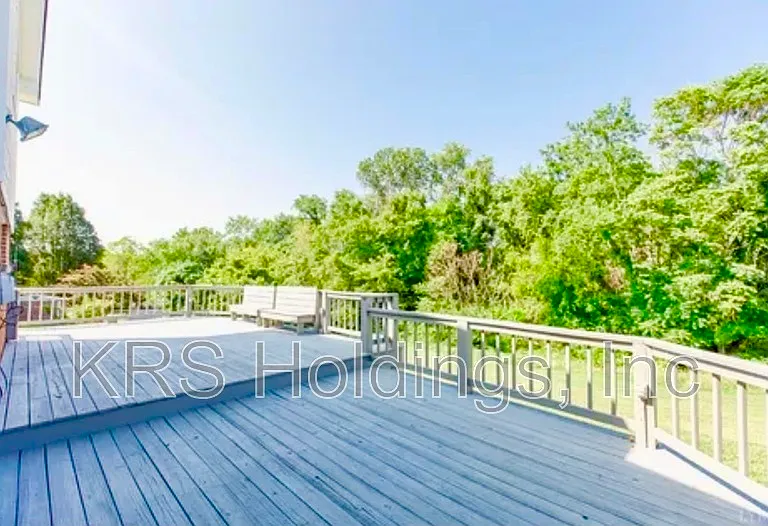 103 Middleboro Pl — Photo 11