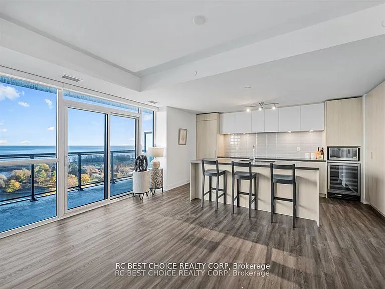 65 Annie Craig Dr #1008 — Photo 12