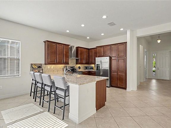 5th image of 3417 Tigris Ln