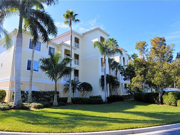 3rd image of 20071 Sanibel View Cir Unit 204
