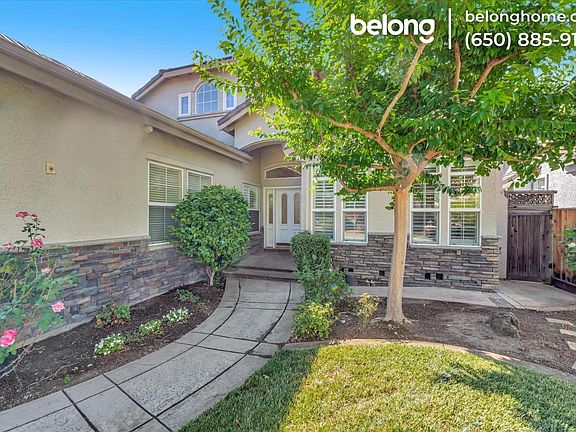 3rd image of 17032 Heatherwood Way