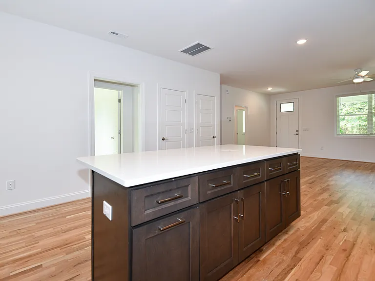 507 S Chapman St — Photo 12