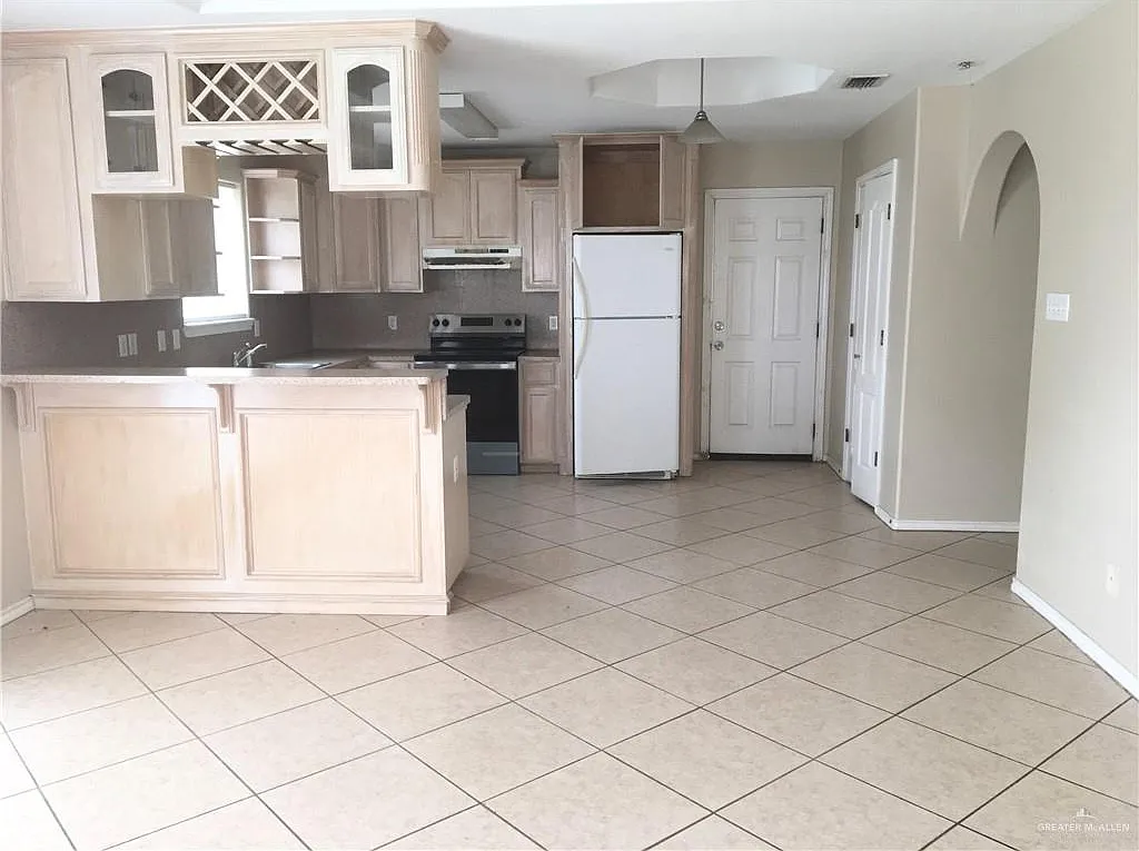 2 bed, 2.0 bath, 966 sqft, $845 — Photo 4