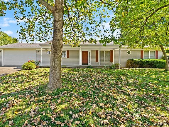 2nd image of 33 Wildwood Road