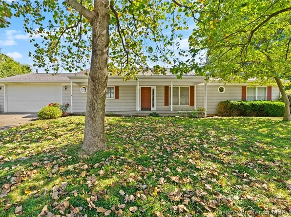 33 Wildwood Road, Jeffersonville, IN 47130
