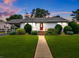 42 Donnalin Pl, Clifton City, NJ 07013