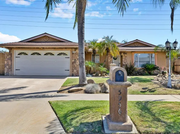 5956 E Illinois Ave, Fresno, CA 93727