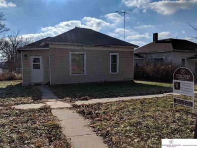 104 W Church St, Cook, NE, 68329