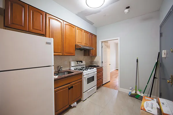Rented by Brooklyn Group | media 5