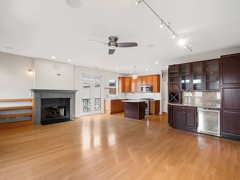 Living/Dining