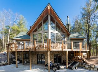 3259 Donahue Dr, Nebo, NC 28761