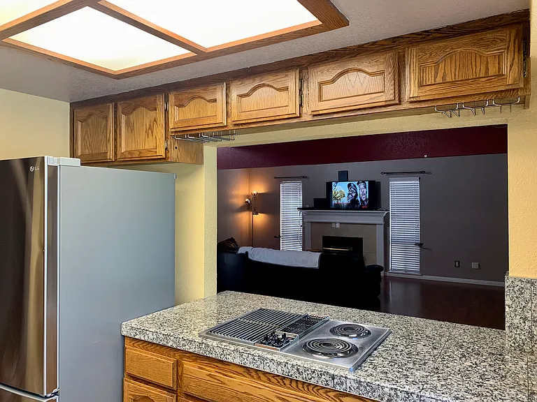 5447 Ventana Pl — Photo 8