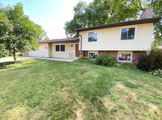 3614 14th Ave NW, Rochester, MN 55901