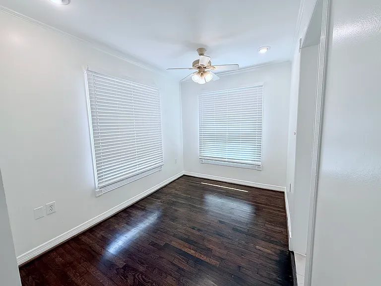 10640 Aledo Dr — Photo 11