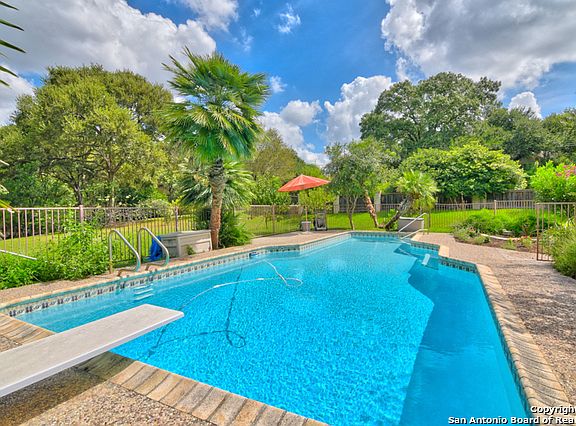 3rd image of 7107 Brookside Ln