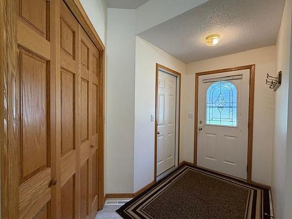 4th image of 632 3rd St S