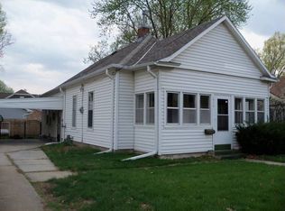 634 E 8th St, York, NE 68467