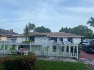 15947 SW 112th Pl, Miami, FL 33157