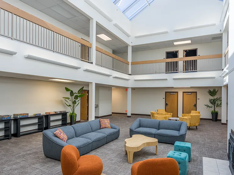 Brewster Hall — Photo 9