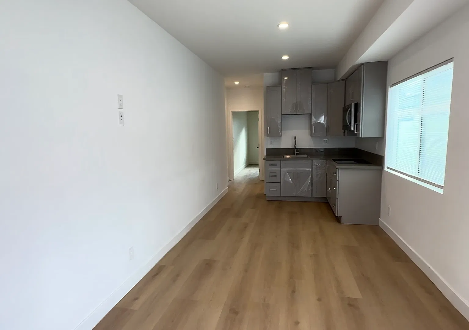 1 bed, 436 sqft, $1,650 — Photo 2