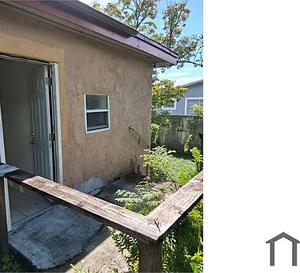 759 S Biscayne River Dr #B — Photo 7