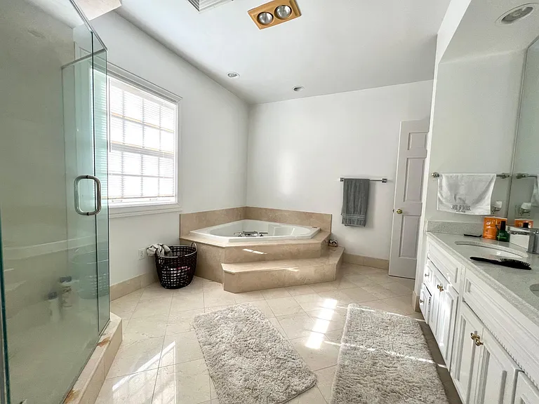 18 W Haviland Ln — Photo 14
