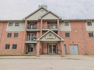 140 Conway Dr, London, ON N6E3N2