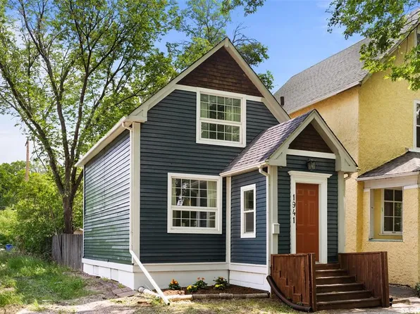 1941 Montague STREET, Regina, SK S4T 3J6
