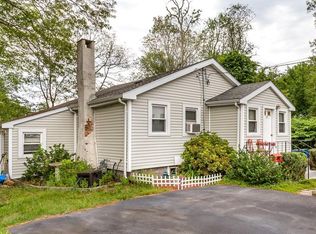 22 Greenmount St, Randolph, MA 02368