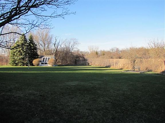 2nd image of 17582 W Westwind Dr
