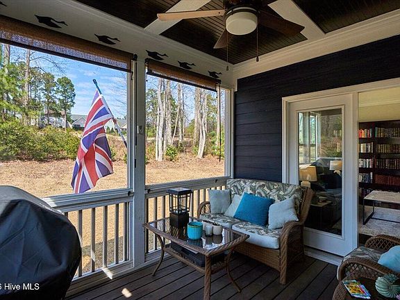 4th image of 10 Heatherspring Way