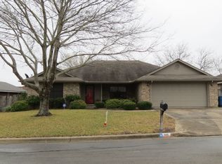 1145 Mahan Cir, New Braunfels, TX 78130