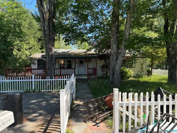 11 Richards Ave, Monticello, NY 12701