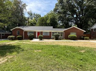 819 Ashmore Dr, Charlotte, NC 28212