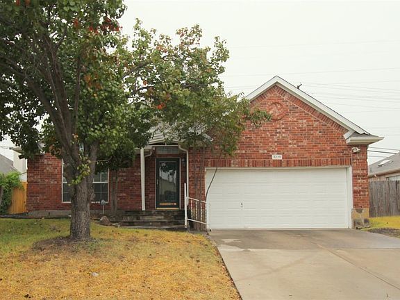 2nd image of 3228 Verbena Dr