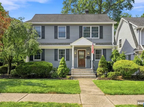 149 Palisade Ave, Emerson, NJ 07630